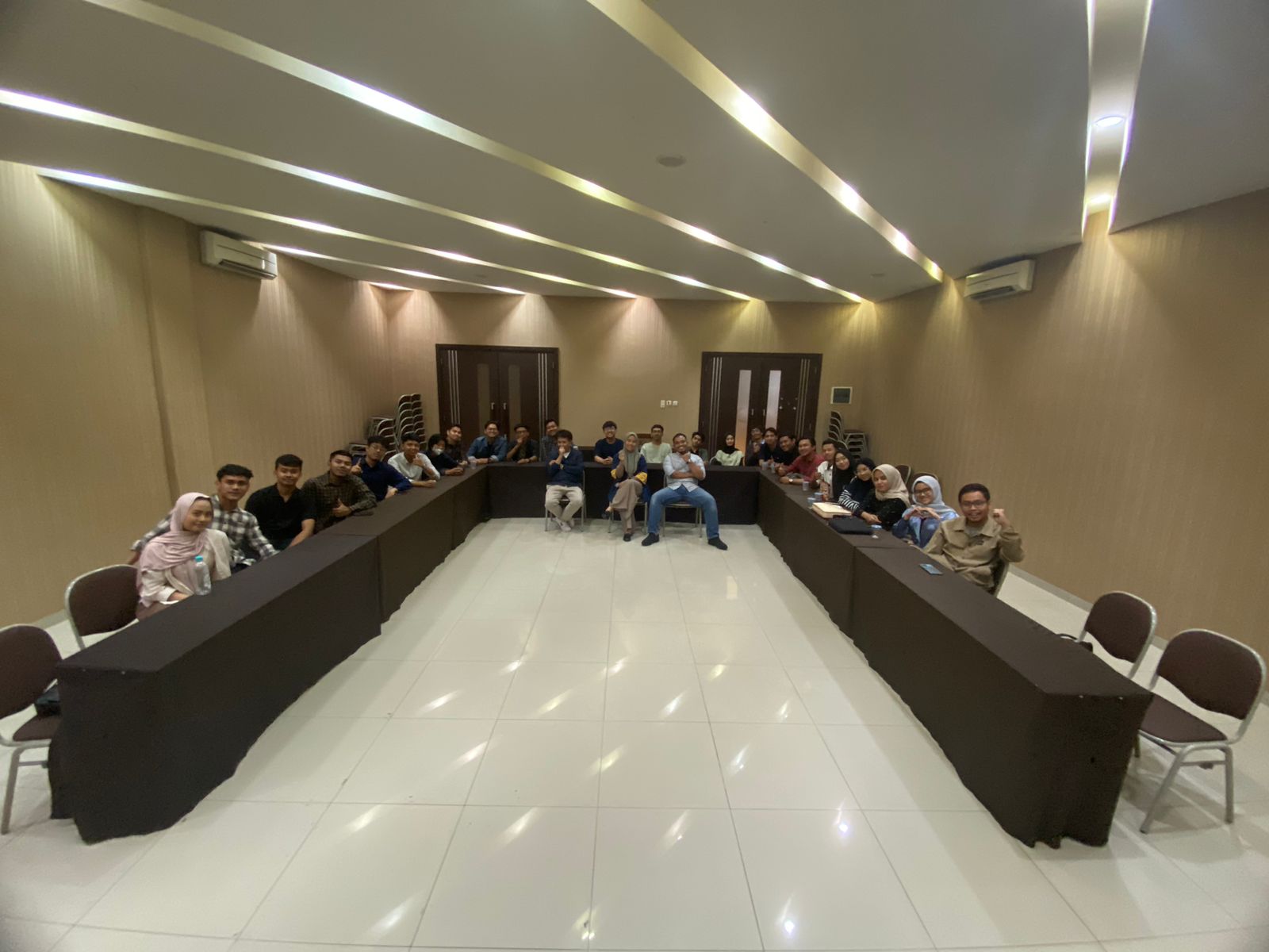 Mentorship Apindo Jawa Barat dengan UNISBA Program Studi Manajemen Falkutas FEB dalam Progam Medeka Belajar Kampus Merdeka (MBKM) 